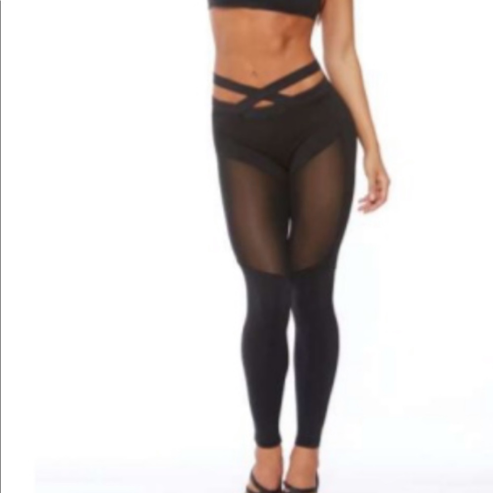 Bombshell leggings only
